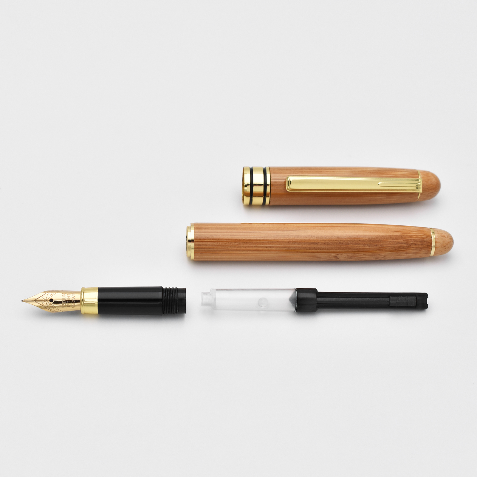 Coffret bambou personnalisé et stylo plume bois gravé | HappyBulle